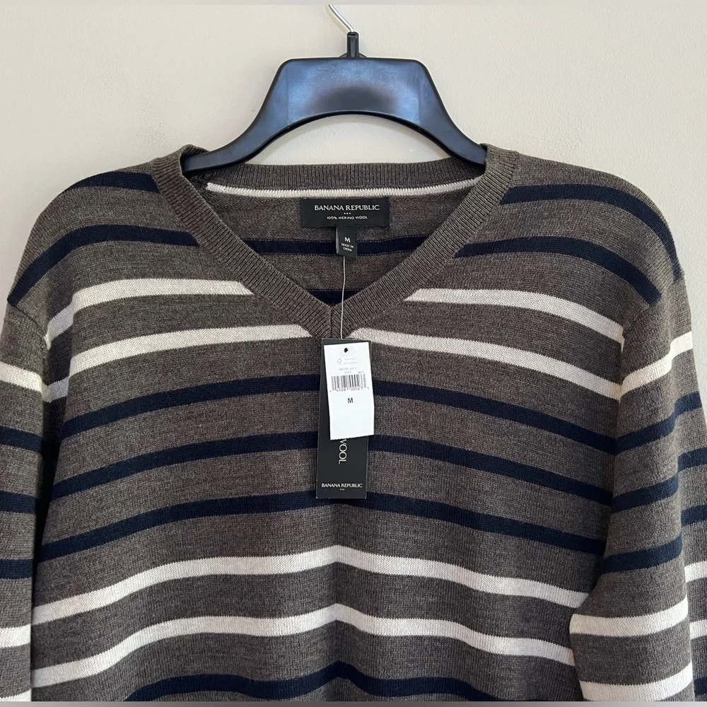 Banana Republic NWT Merino Wool Striped Pullover Sweater, Warm Gray + Navy, M